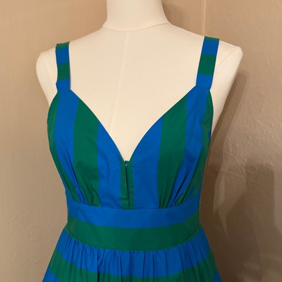 NEW HOPE FOR FLOWERS Small tiered mini slip dress in blue/green awning stripes - Picture 4 of 9